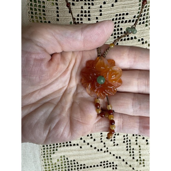 Carved Agate Flower Pendant Necklace Adjustable Boho Cord Tassel Orange Green - Picture 1 of 6